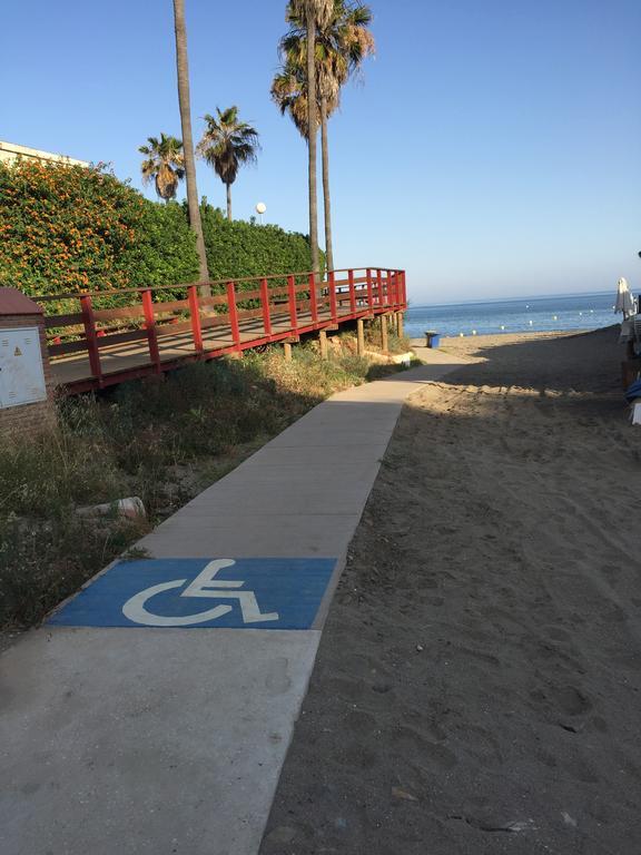 Apartamento En Playa La Luna Sitio de Calahonda Exterior foto