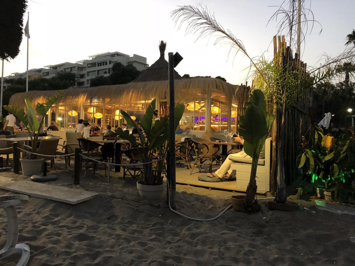 Apartamento En Playa La Luna Sitio de Calahonda Exterior foto