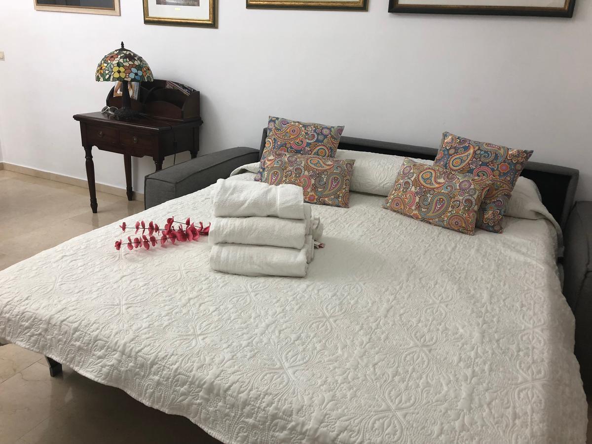 Apartamento En Playa La Luna Sitio de Calahonda Exterior foto
